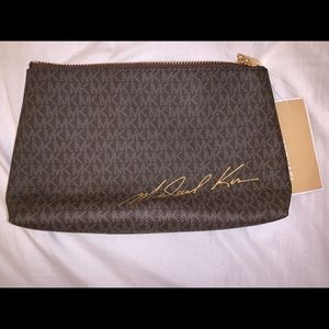 Michael Michael Kors Travel Pouch